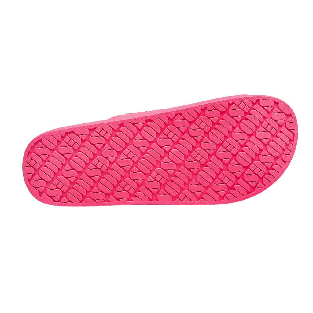 Show your feet some love this summer with the Freedom Moses Glow Pink Neon Slides! Flexible PVC ensures you’ll be moving smoothly and with great grip, while fixed buckles and a supportive footbed
